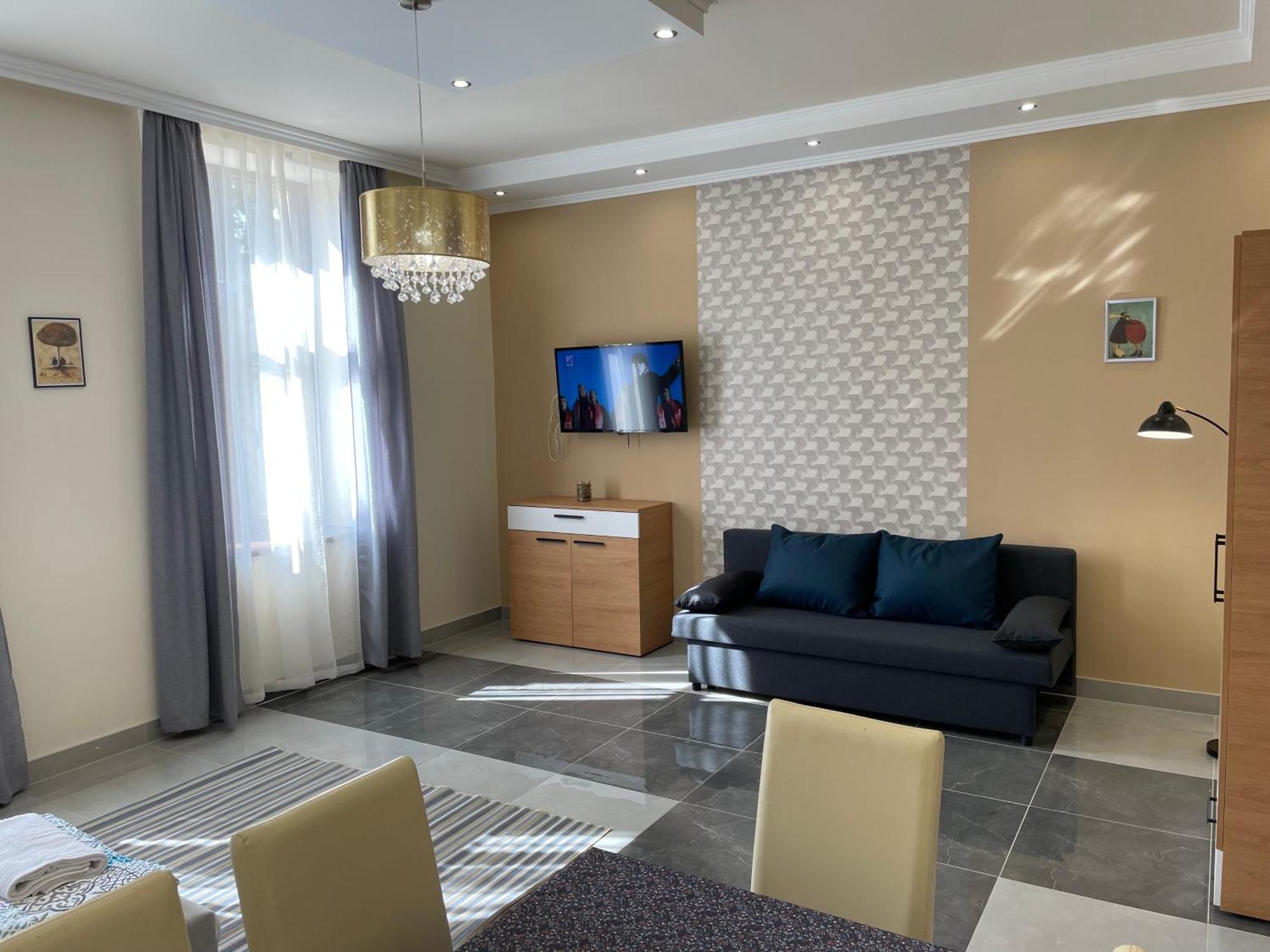 Kovacs Apartmanhaz Kiskunhalas Δωμάτιο φωτογραφία
