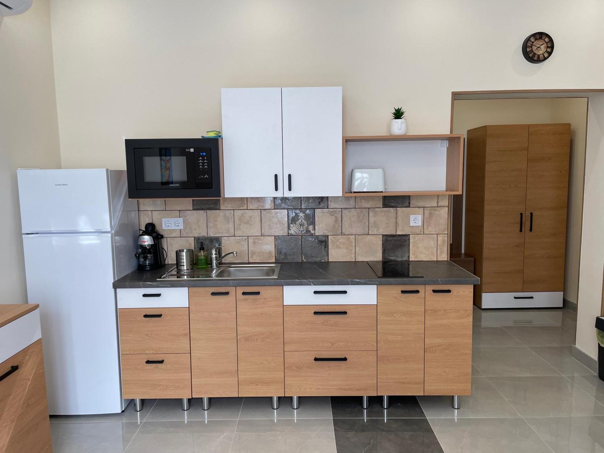 Kovacs Apartmanhaz Kiskunhalas Δωμάτιο φωτογραφία